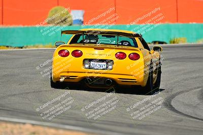 media/Oct-18-2025-Extreme Speed (Sat) [[d6d7e1fef1]]/Group 3 Purple/Session 2 (Turn 3)/